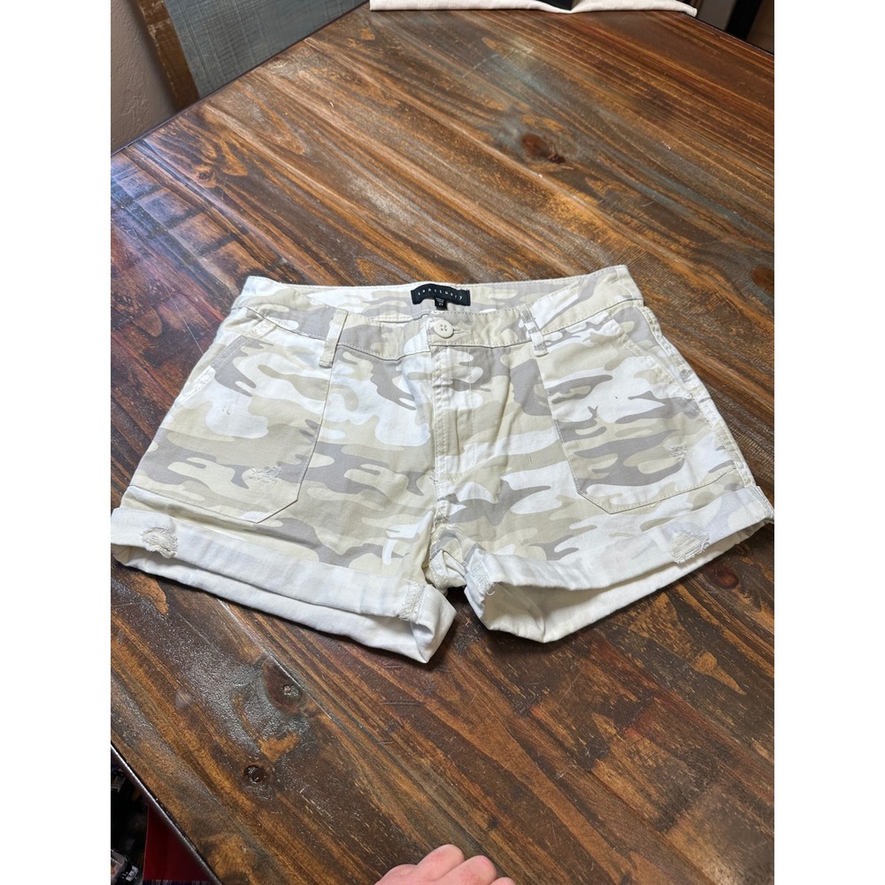 Sanctuary Womens Camo Cargo Shorts Tan Grey Neutral Distressed Cuffed Size 27